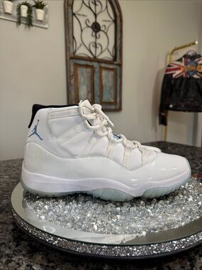 Nike Jordan 11 retro legend blue Jumpman High-Top Sneakers EUC 11